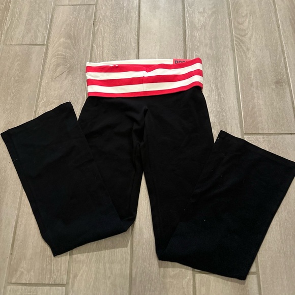 New! Victoria’s Secret Fold Over Boot Cut Legging - Picture 6 of 6